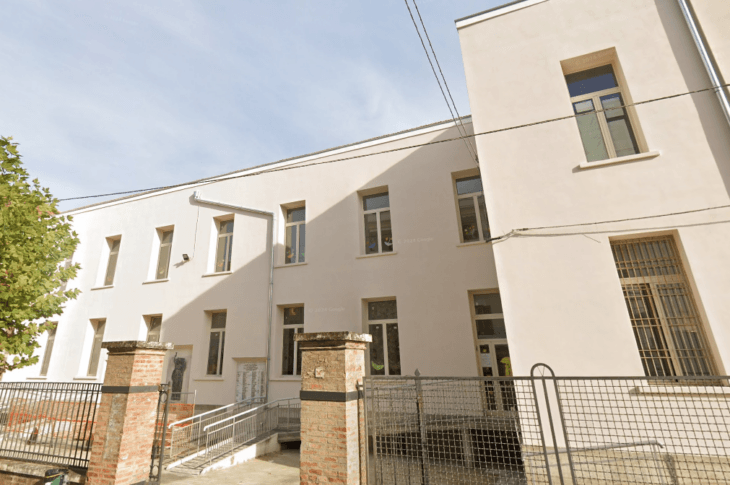 Scuola Primaria cortile Montalbano